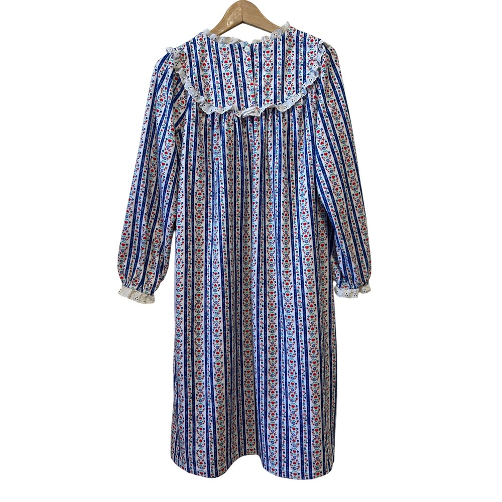 Lanz of Salzburg Nightgown Sz M Blue White Red Heart Floral Eyelet Lace Flannel